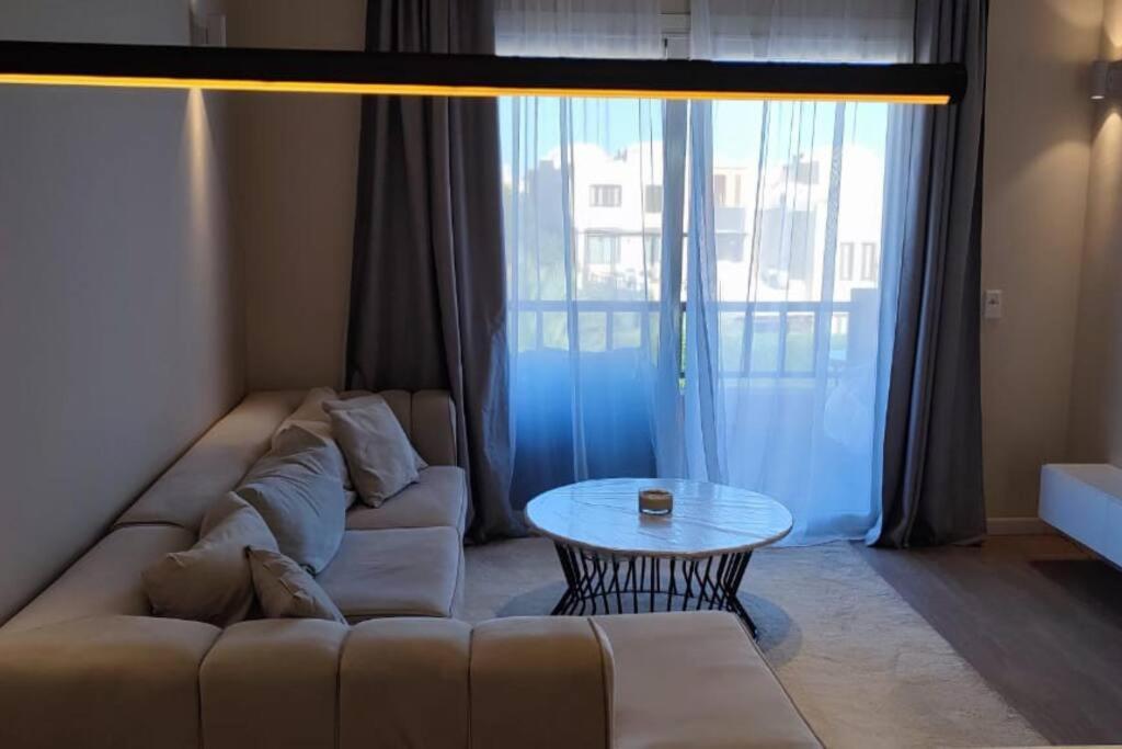 Luxury In The Heart Of Gouna Хургада Экстерьер фото