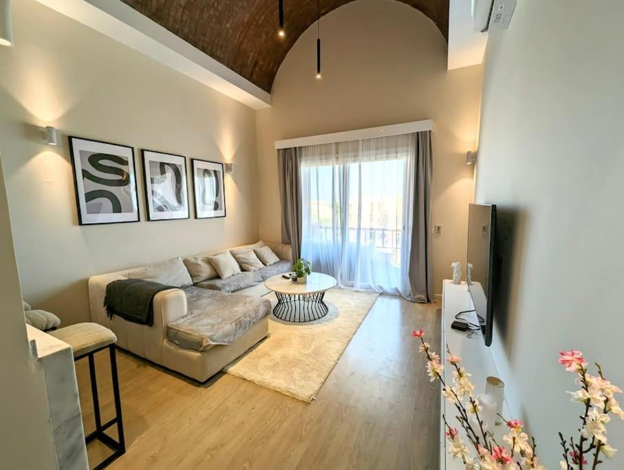 Luxury In The Heart Of Gouna Хургада Экстерьер фото